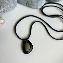 Load image into Gallery viewer, Mojave Turquoise Horizon Necklace
