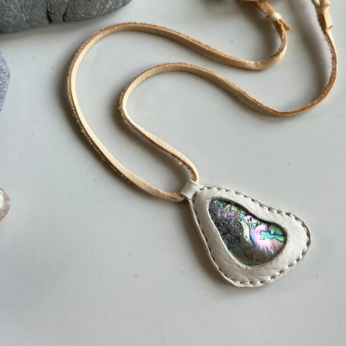 Abalone Shell Horizon Necklace