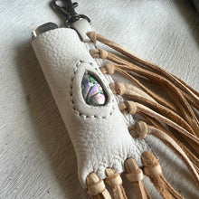 Load image into Gallery viewer, Abalone Fire Keeper - White/Tan