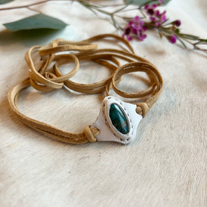 turquoise horizon bracelet (white/ivory)