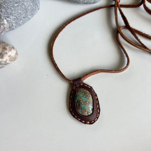 Kingman Turquoise Horizon Necklace - Brown
