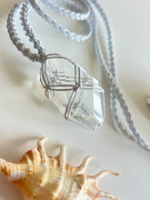 Load image into Gallery viewer, Clear Quartz Leather Talisman (White)
