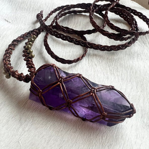 amethyst talisman (brown)