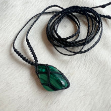 Load image into Gallery viewer, malachite talisman
