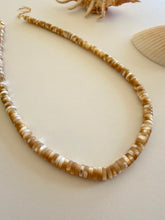 Load image into Gallery viewer, Summer Necklace - Mother of Pearl