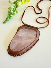 Load image into Gallery viewer, Rose Quartz Horizon Necklace