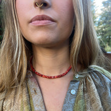 Load image into Gallery viewer, Spiney Oyster Shell Necklace