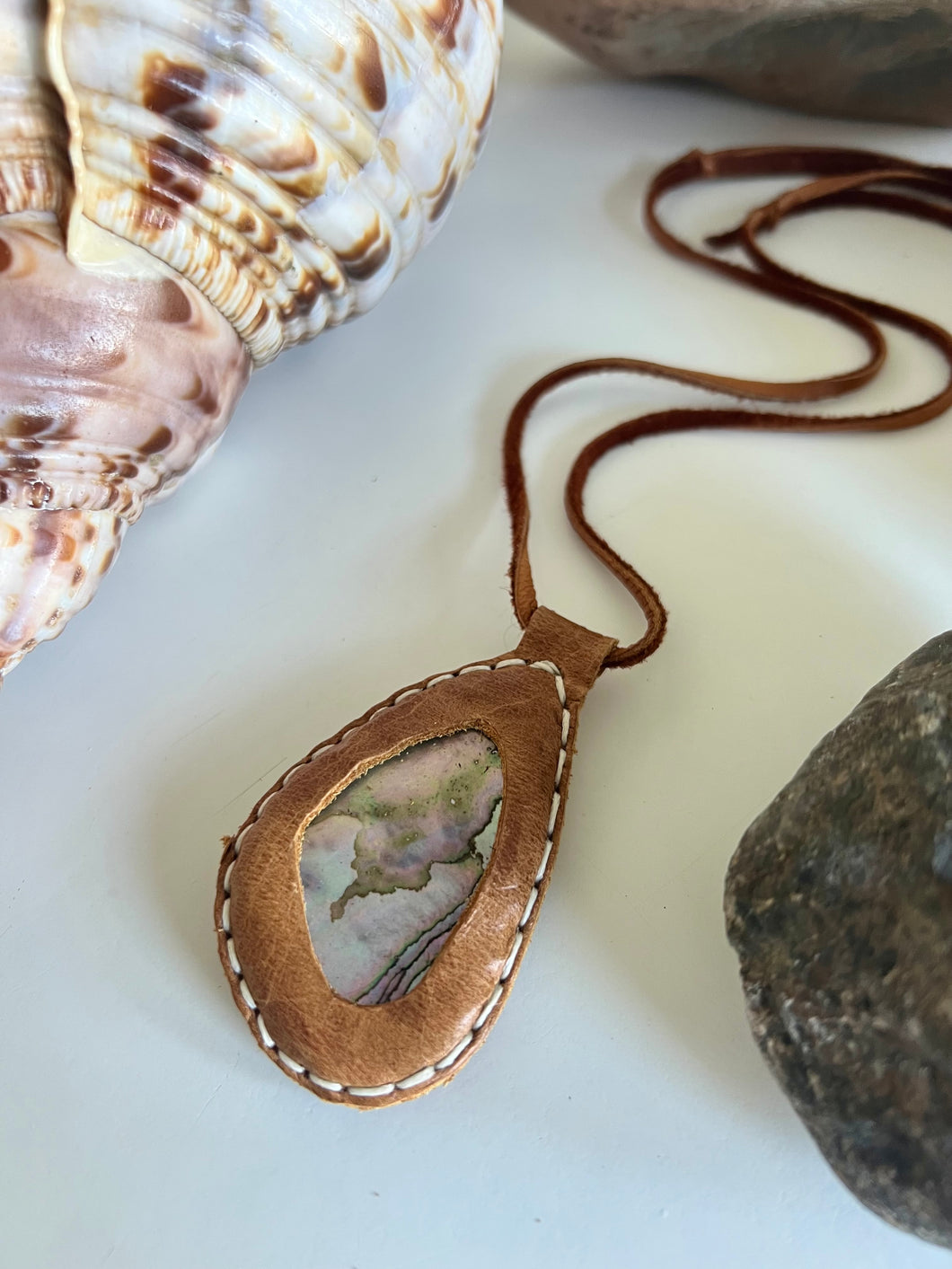 Abalone Horizon Necklace (Tan)