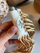 Load image into Gallery viewer, Abalone Fire Keeper (White/Honey)