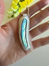 Load image into Gallery viewer, Abalone Horizon Necklace (White)