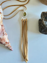 Load image into Gallery viewer, Hubei Turquoise Horizon Necklace (White Tassels)