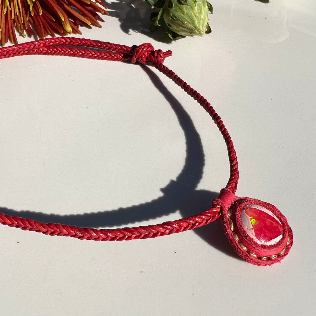 opal rope necklace (red)