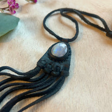 Load image into Gallery viewer, moonstone horizon necklace