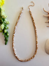 Load image into Gallery viewer, Summer Necklace - Mother of Pearl