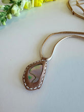 Load image into Gallery viewer, Abalone Horizon Necklace (Tan)