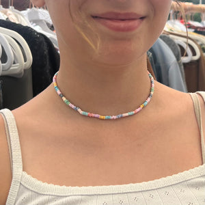 candy shell choker