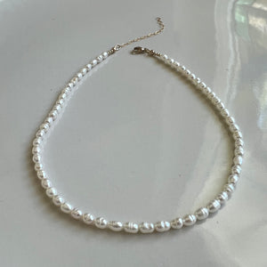 pearl choker