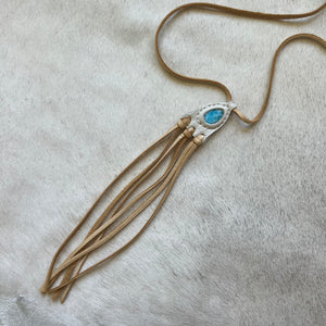 larimar horizon necklace (ivory)