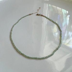 peridot gemstone choker