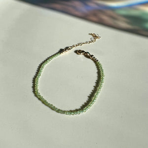 peridot gemstone bracelet