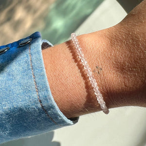rose quartz gemstone bracelet