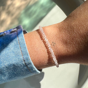 rose quartz gemstone bracelet