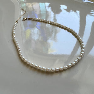 pearl choker