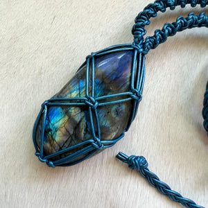 labradorite talisman (turquoise)