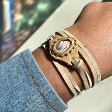 Load image into Gallery viewer, abalone horizon bracelet (tan)