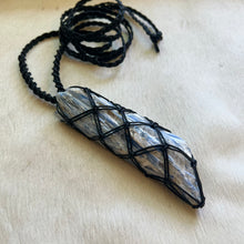 Load image into Gallery viewer, blue kyanite talisman