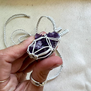 amethyst talisman (pearl)