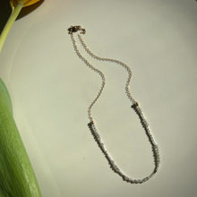 Load image into Gallery viewer, barcelona necklace (labradorite)