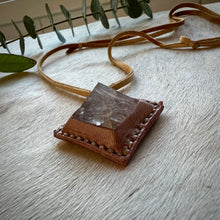Load image into Gallery viewer, clear quartz pyramid horizon necklace