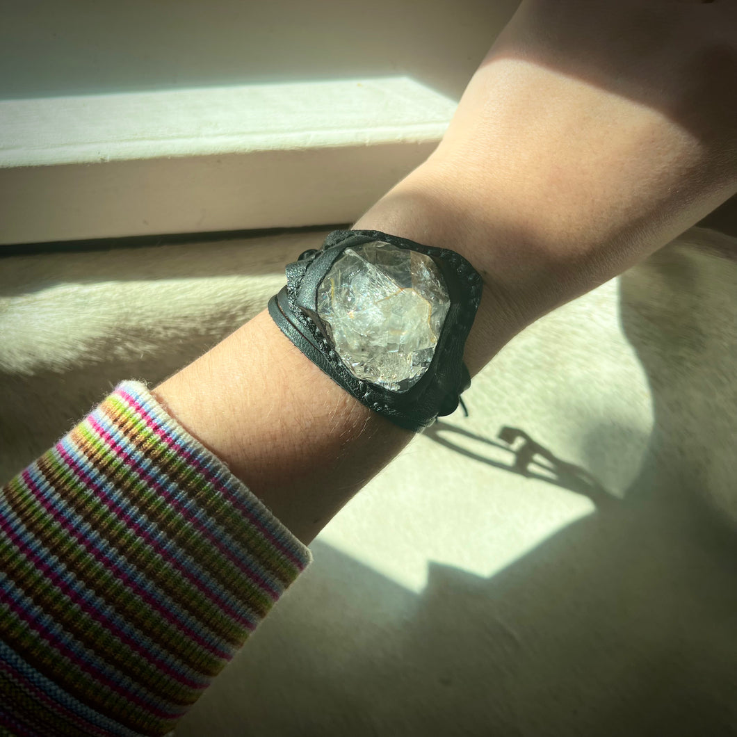 herkimer diamond horizon bracelet (black)