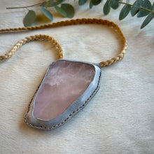 Load image into Gallery viewer, rose quartz window necklace