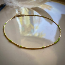 Load image into Gallery viewer, liquid gold choker (lime)