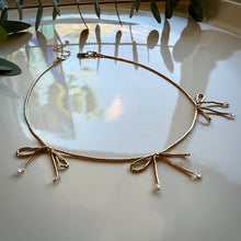 Load image into Gallery viewer, three jemmas choker