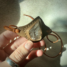 Load image into Gallery viewer, herkimer diamond horizon bracelet (tan)