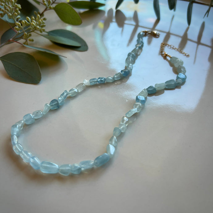 aquamarine pebble necklace