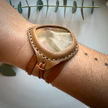 Load image into Gallery viewer, banded agate horizon bracelet