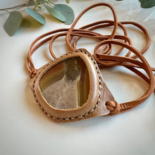 Load image into Gallery viewer, banded agate horizon bracelet