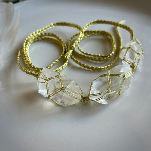 clear quartz dissent collar (gold)