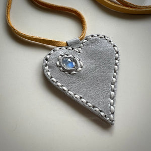 rainbow moonstone love necklace (grey)