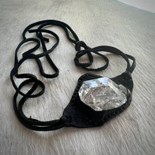 Load image into Gallery viewer, herkimer diamond horizon bracelet (black)