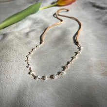 Load image into Gallery viewer, sayulita necklace (pearl/ivory)