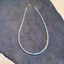 Load image into Gallery viewer, magic opal necklace
