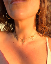 Load image into Gallery viewer, three jemmas choker