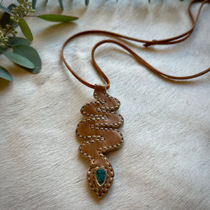 snake charmer horizon necklace (tan)