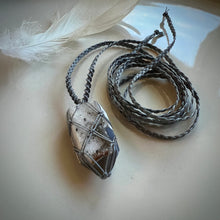Load image into Gallery viewer, druzy agate talisman (grey)