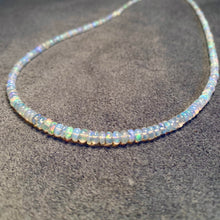 Load image into Gallery viewer, magic opal necklace